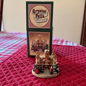 Crystal Falls Village Holiday Decoration
